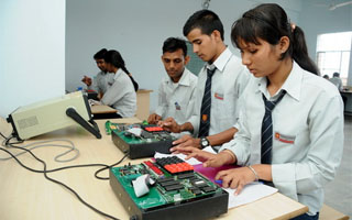 Vedant College of Engineering & Technology